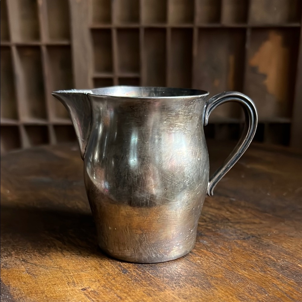 VTG | Silver WM Rogers Creamer